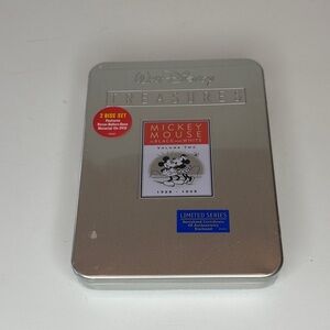 Walt Disney Treasures Mickey Mouse in black and white silver tin DVD set